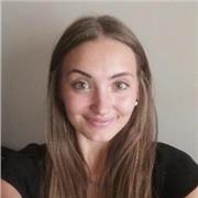 Diplomata offre ripetizioni di grammatica, letteratura italiana fino a ragazzi delle medie